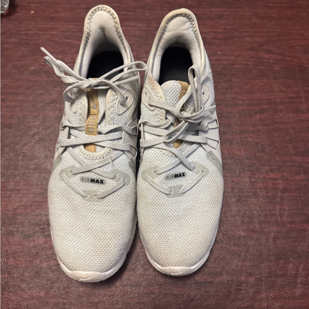 Womens Nike Air Max Size 65
